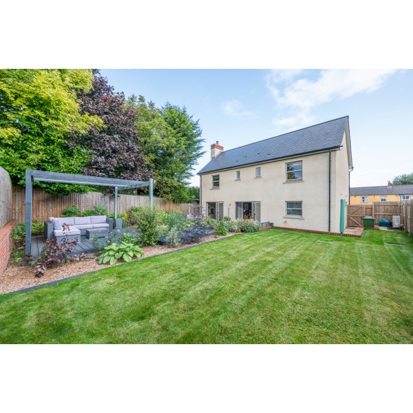 An Immaculately Presented Four Bedroom House