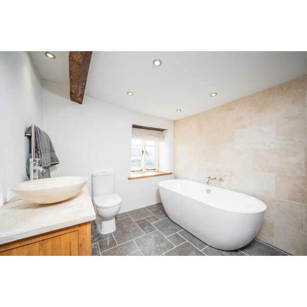 Pentwyn Farm, Little Mill, Pontypool » Powells Rural Agency