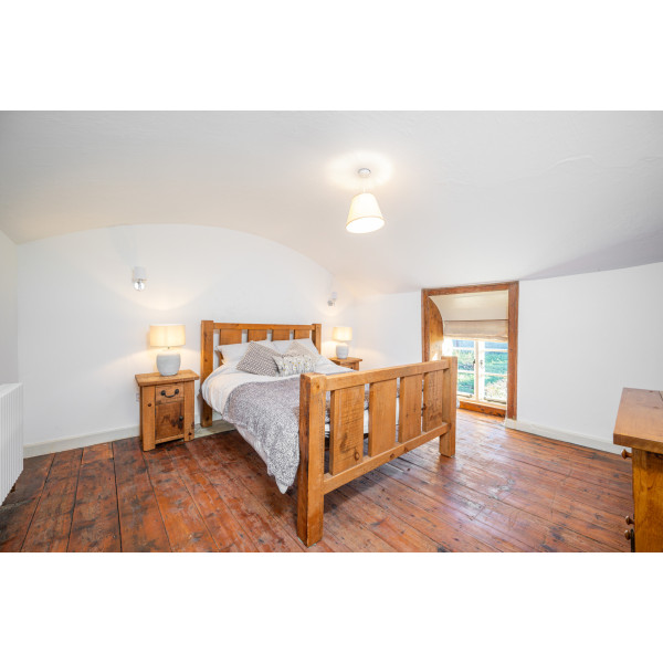 Pentwyn Farm, Little Mill, Pontypool » Powells Rural Agency