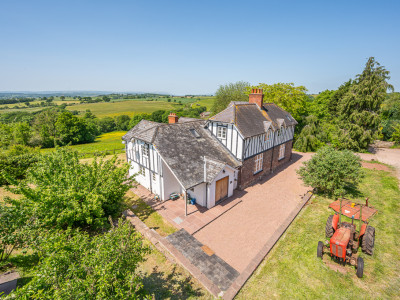 DYL5484 Edit.Low res