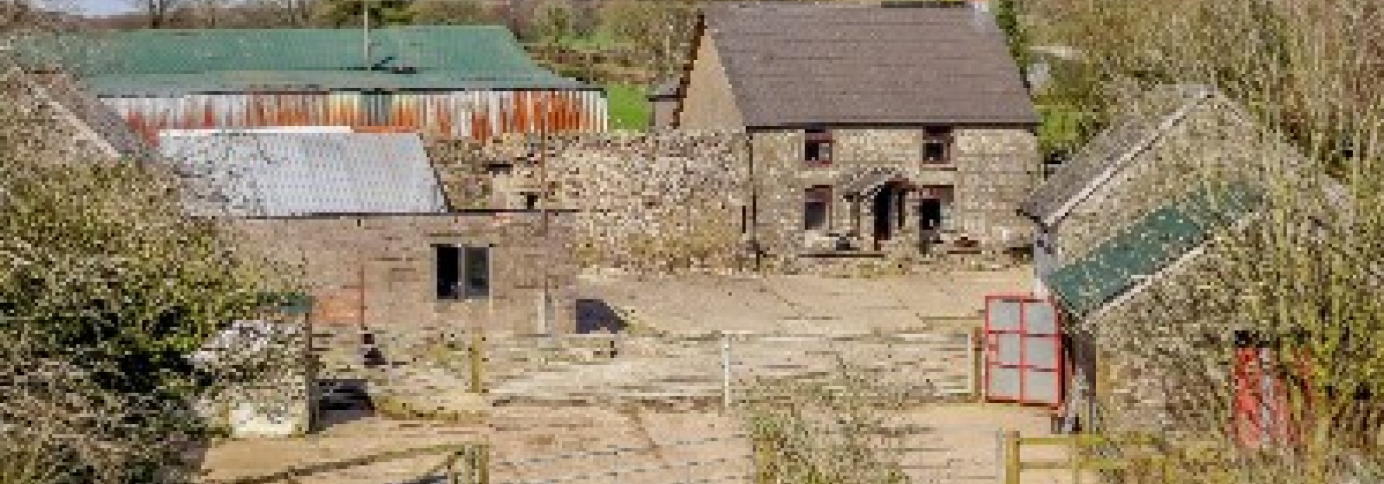 Lower Penslasgarn Farm