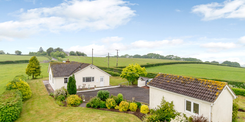 8344327 exterior06 800