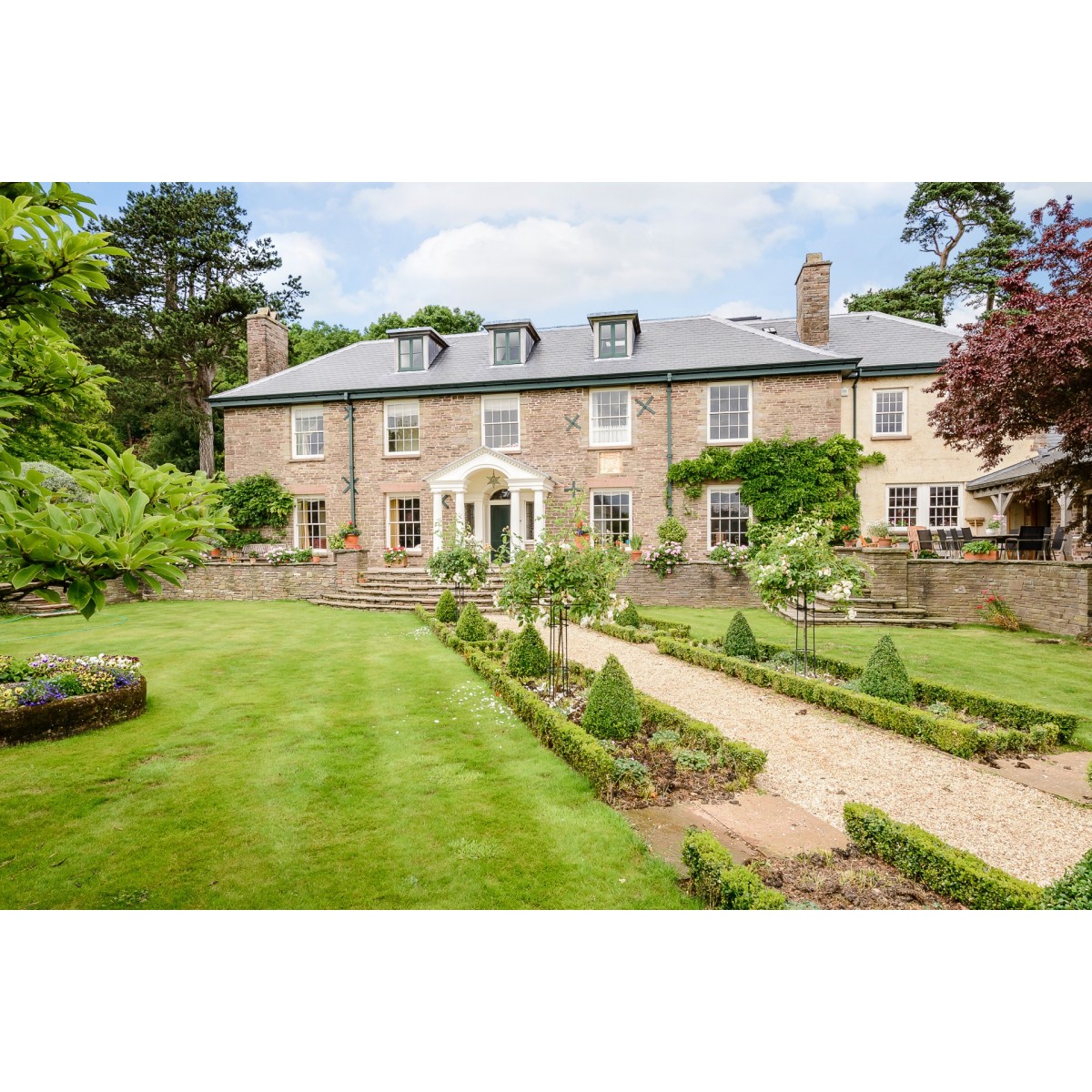 Great Campston, Pandy, Abergavenny, Monmouthshire » Powells Rural Agency